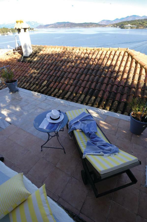 Sto Roloi Island Houses Poros Town エクステリア 写真