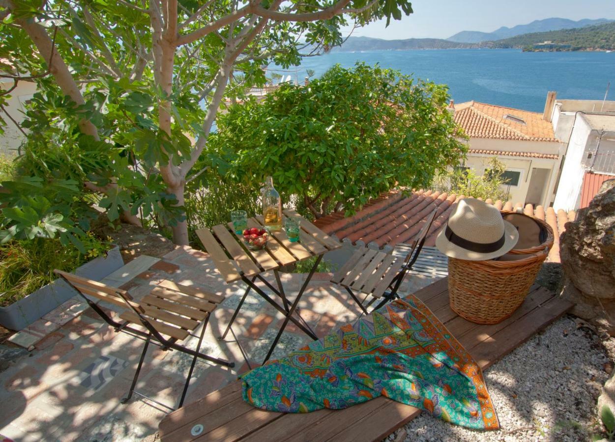 Sto Roloi Island Houses Poros Town エクステリア 写真